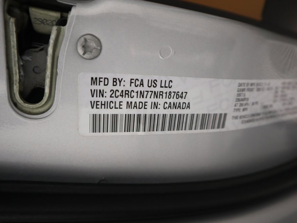 Used 2022 Chrysler Pacifica Pinnacle image 34