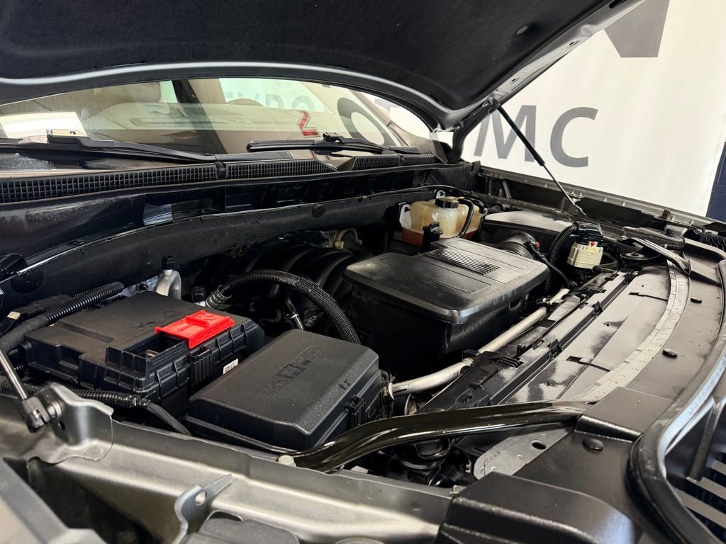 Used 2023 GMC Yukon Denali image 6