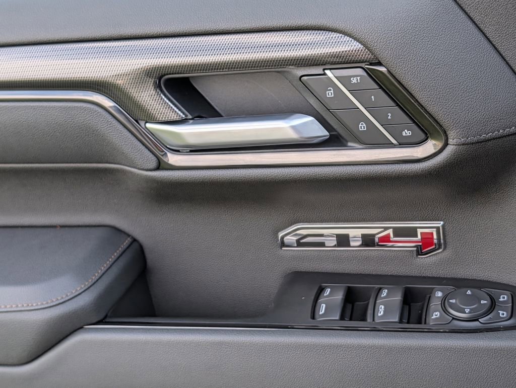 New 2026 GMC Sierra 1500 AT4 w/ AT4 Premium Package AWD/4WD image 25