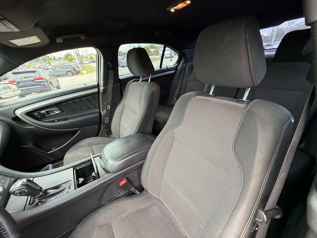 Used 2015 Ford Taurus SEL w/ Equipment Group 201A FWD image 13
