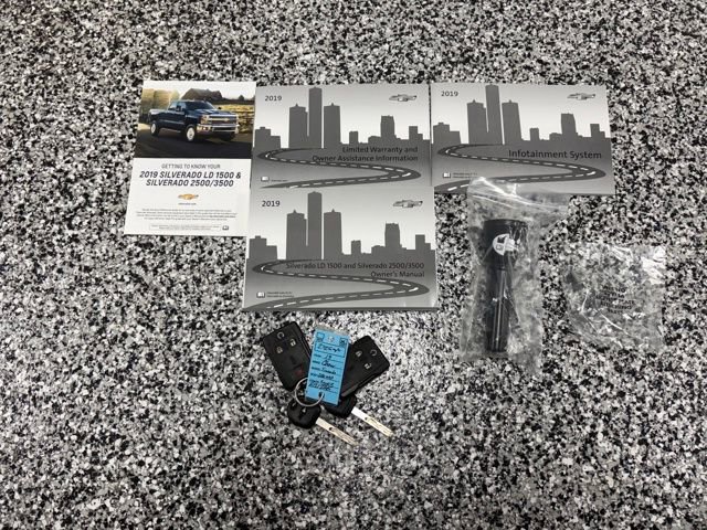 Used 2019 Chevrolet Silverado 1500 LT w/ All Star Edition image 15