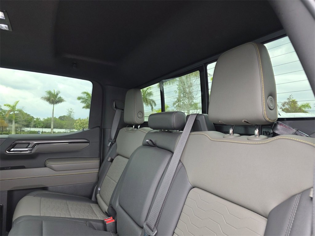 Used 2023 Chevrolet Silverado 1500 ZR2 w/ Technology Package image 16