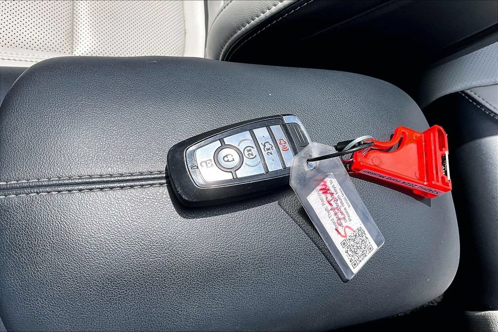 Used 2024 Ford Mustang Premium RWD image 31