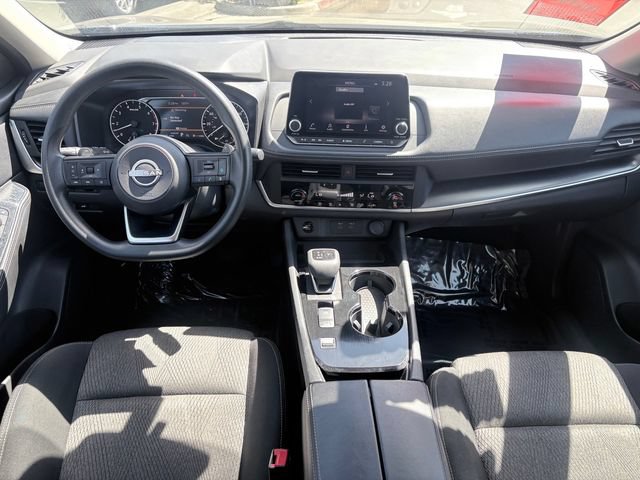 Used 2024 Nissan Rogue SV FWD image 8