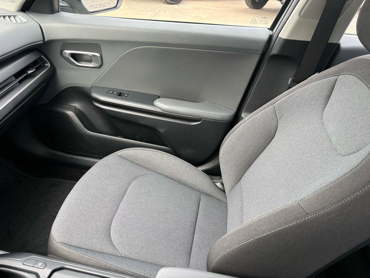 Used 2025 Kia K4 LXS FWD image 19