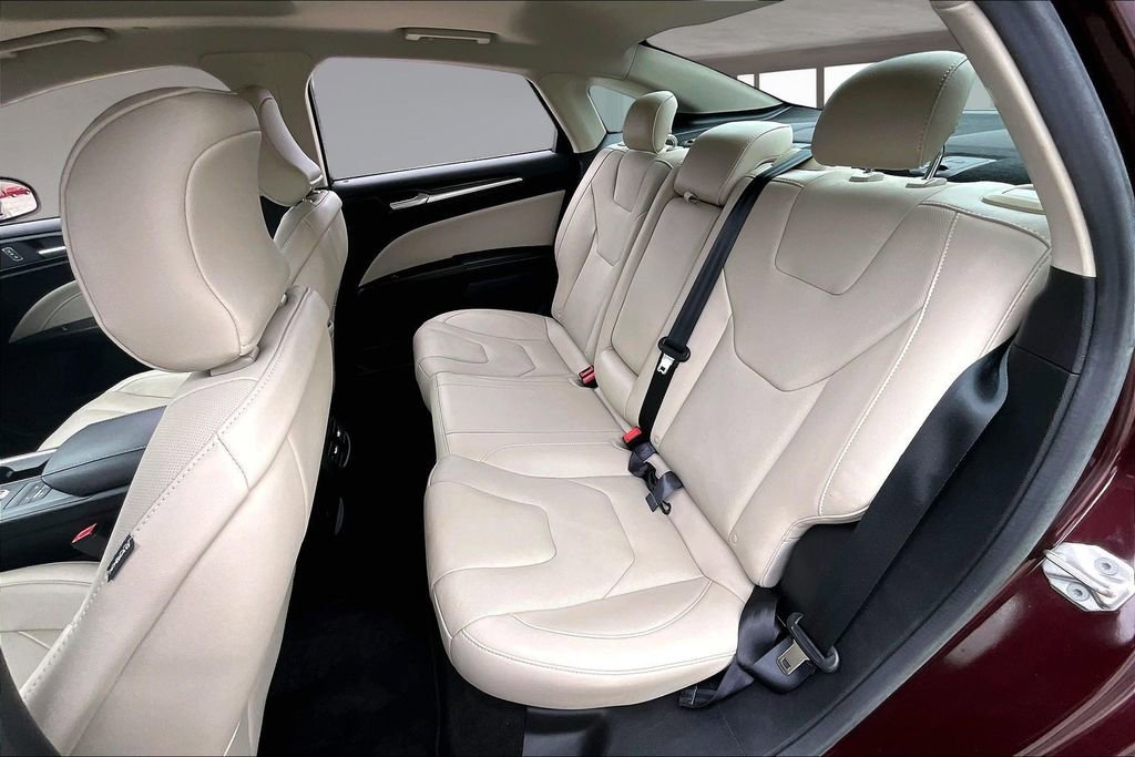 Used 2017 Ford Fusion Energi Titanium image 22