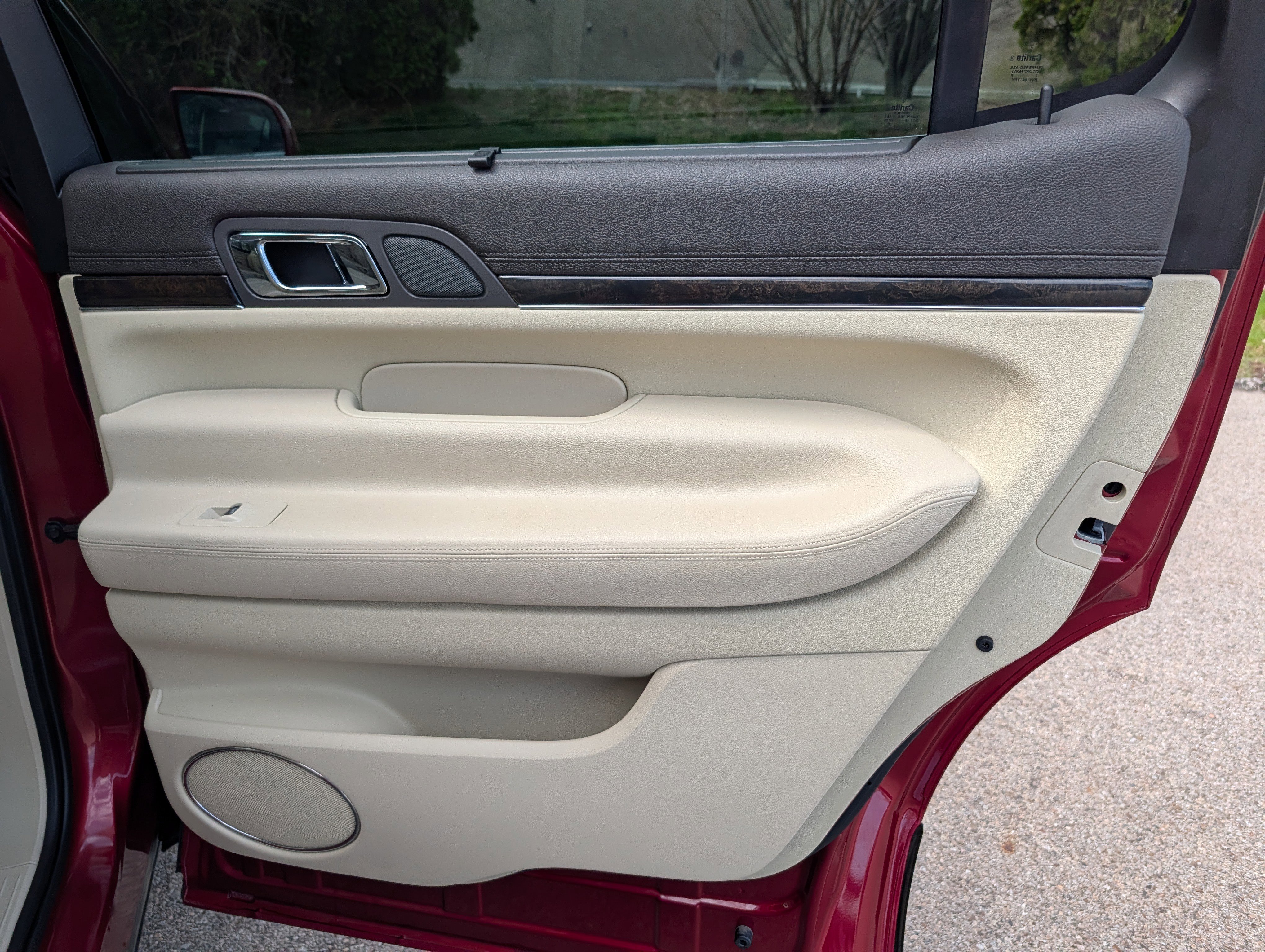 Used 2018 Lincoln MKT AWD image 38