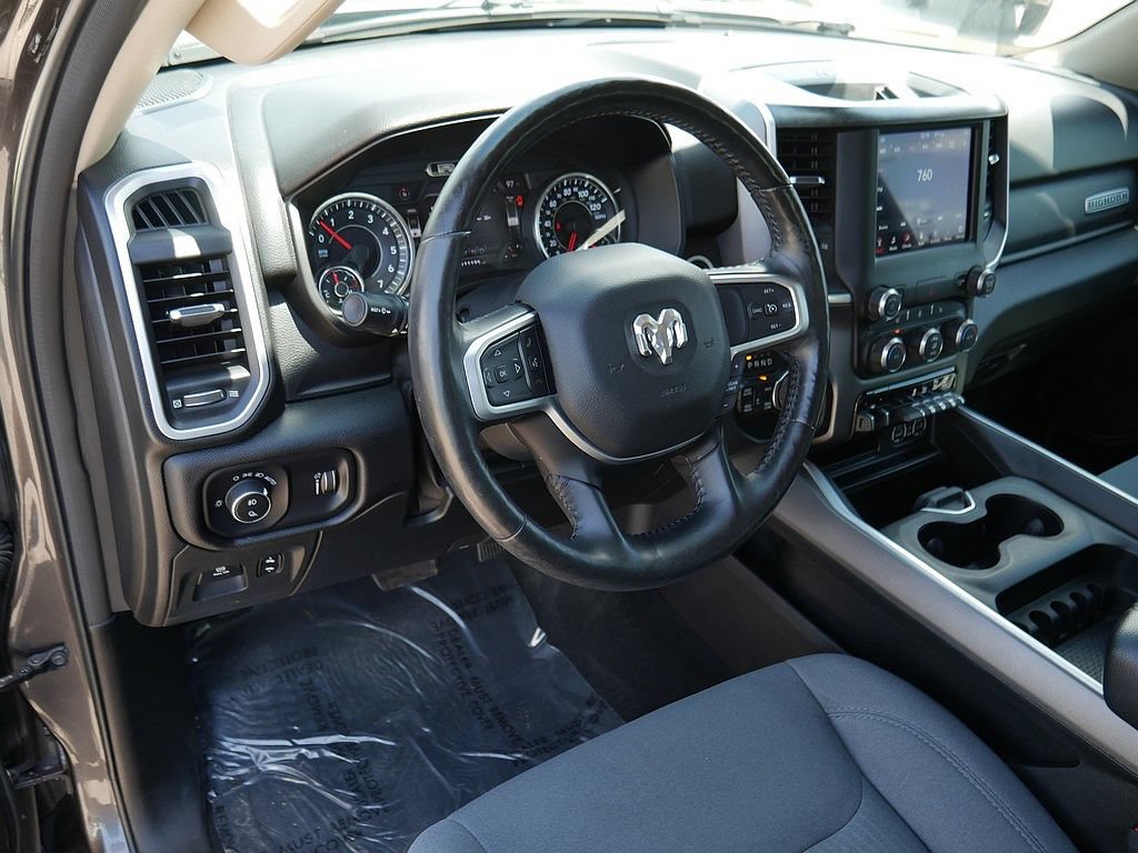 Used 2020 RAM 1500 Big Horn AWD/4WD image 11