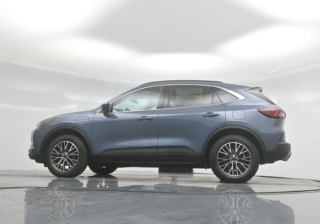 New 2025 Ford Escape SE w/ PHEV Premium Package image 56