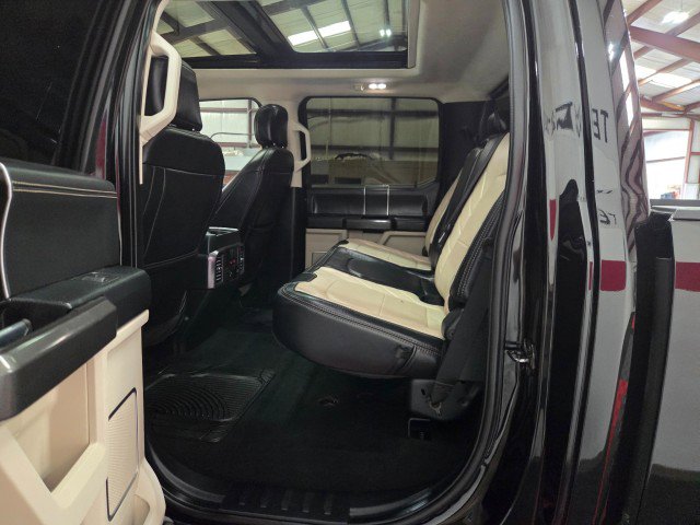 Used 2020 Ford F350 Limited image 9