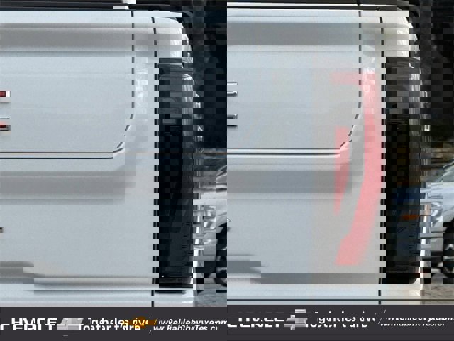 Certified 2024 GMC Sierra 2500 AT4 w/ AT4 Preferred Package image 9