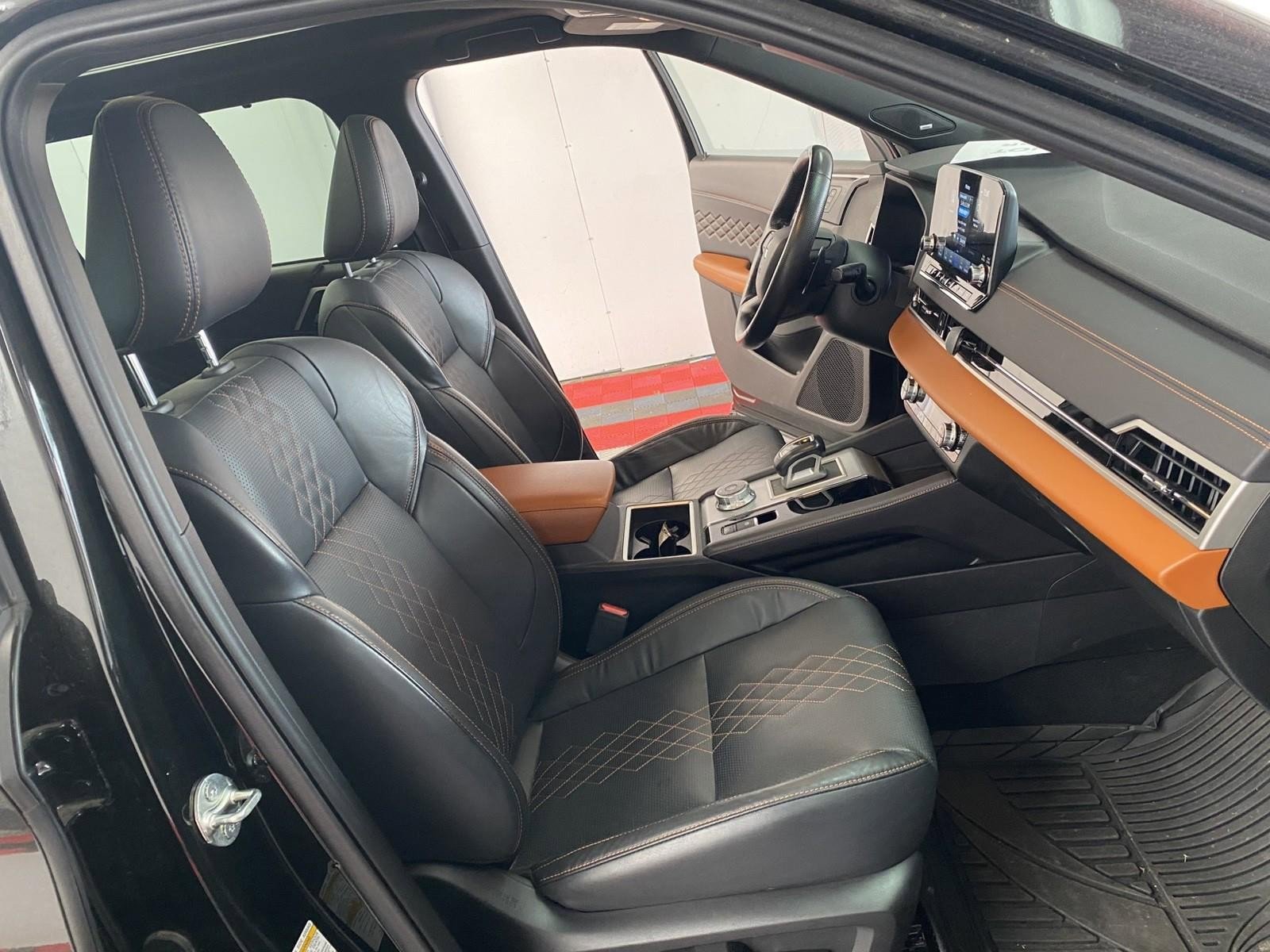 Used 2022 Mitsubishi Outlander SEL AWD/4WD image 9