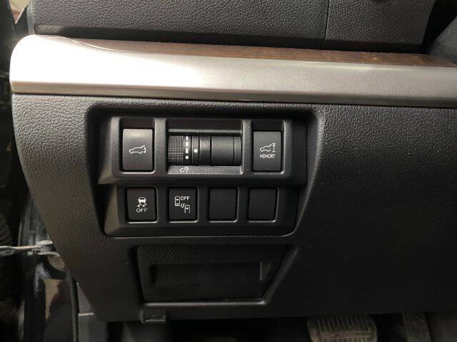 Used 2015 Subaru Outback 2.5i Limited AWD/4WD image 13