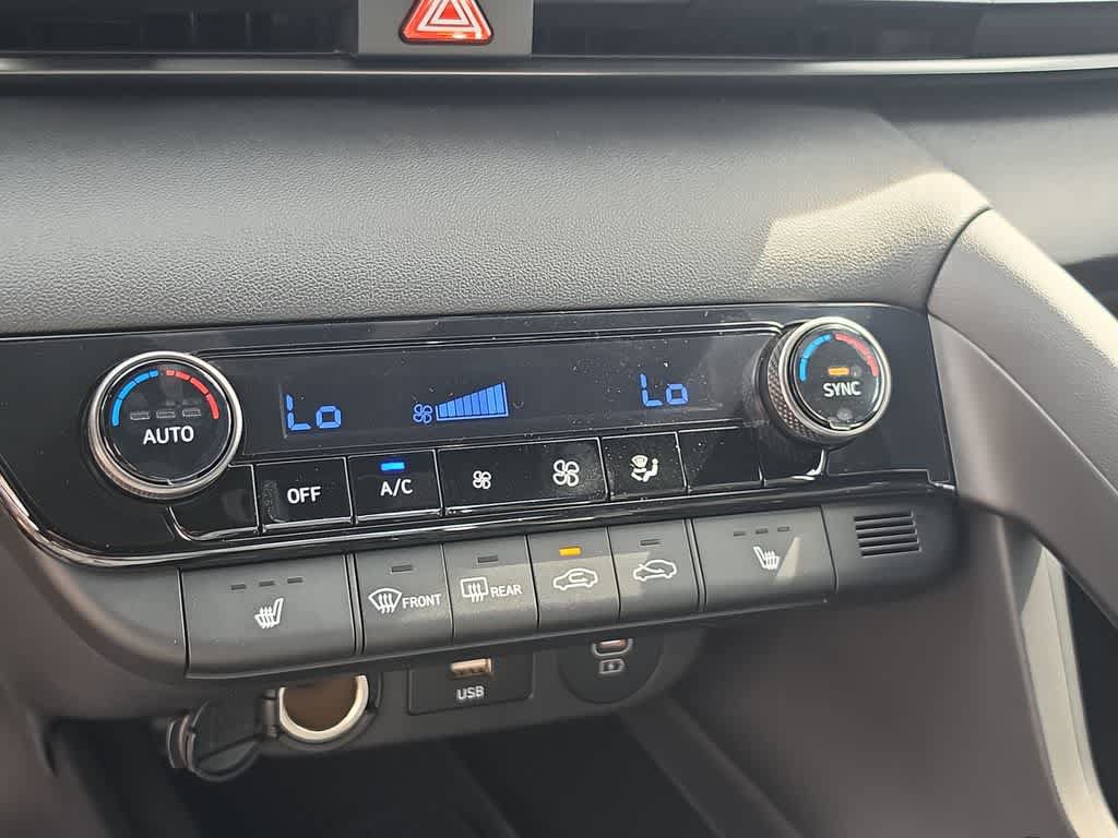 New 2026 Hyundai Elantra SEL Sport FWD image 32