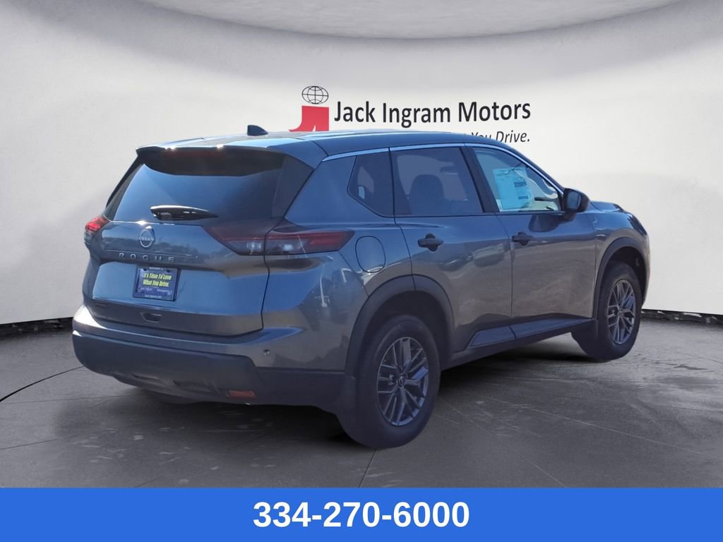 New 2026 Nissan Rogue S image 5