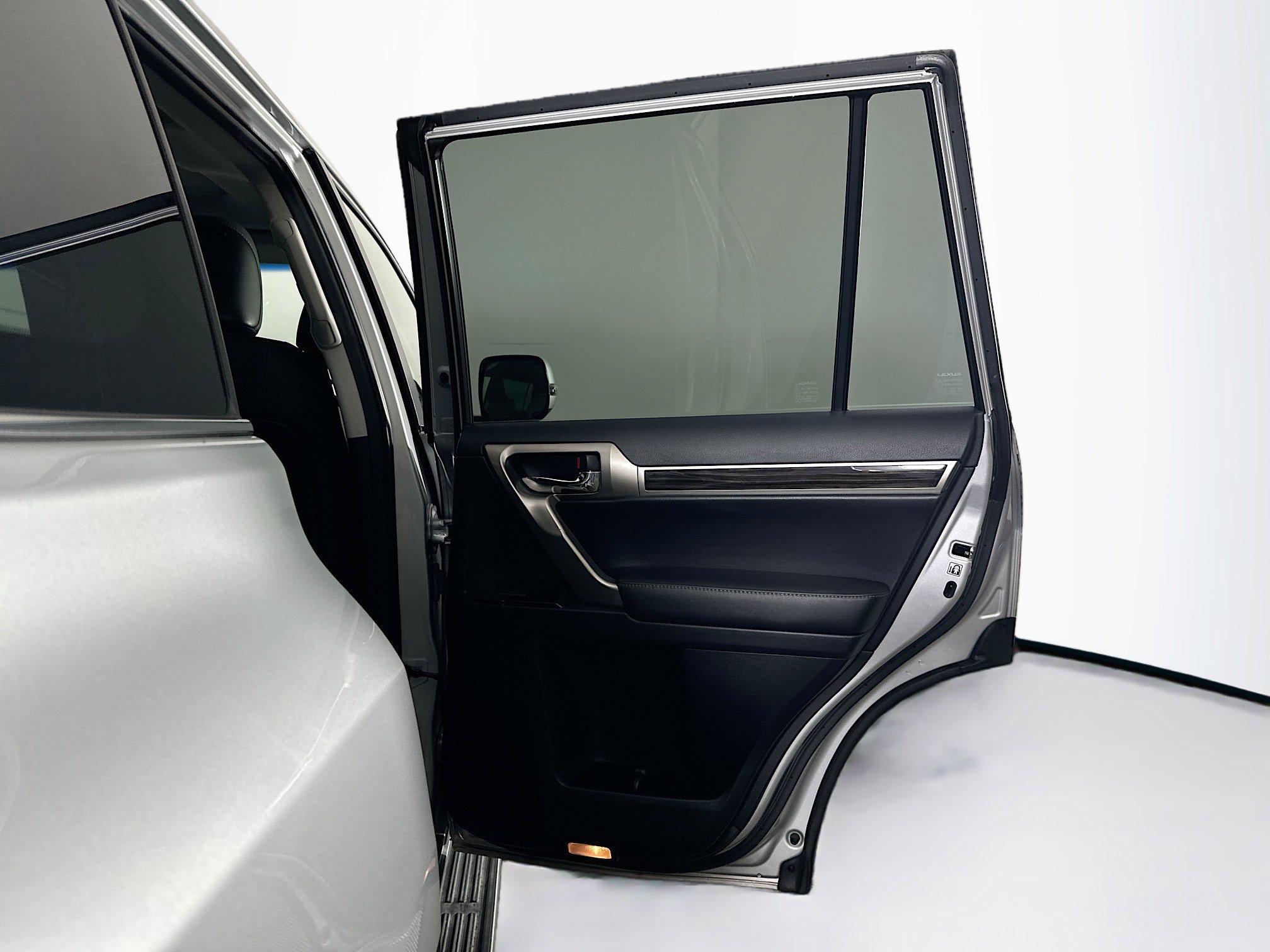 Used 2016 Lexus GX 460 4WD 4dr image 33