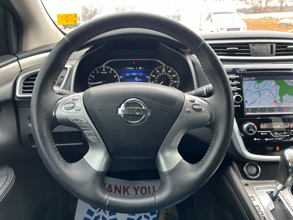 Used 2017 Nissan Murano SV image 30