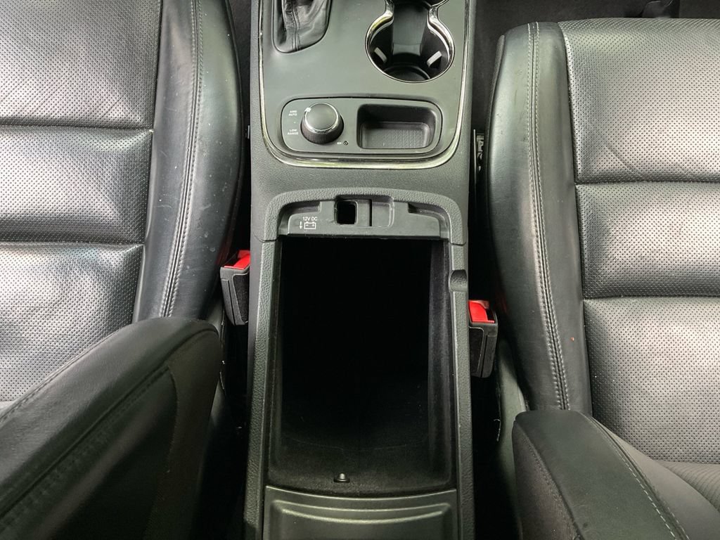 Used 2020 Dodge Durango R/T w/ Blacktop Package AWD/4WD image 11