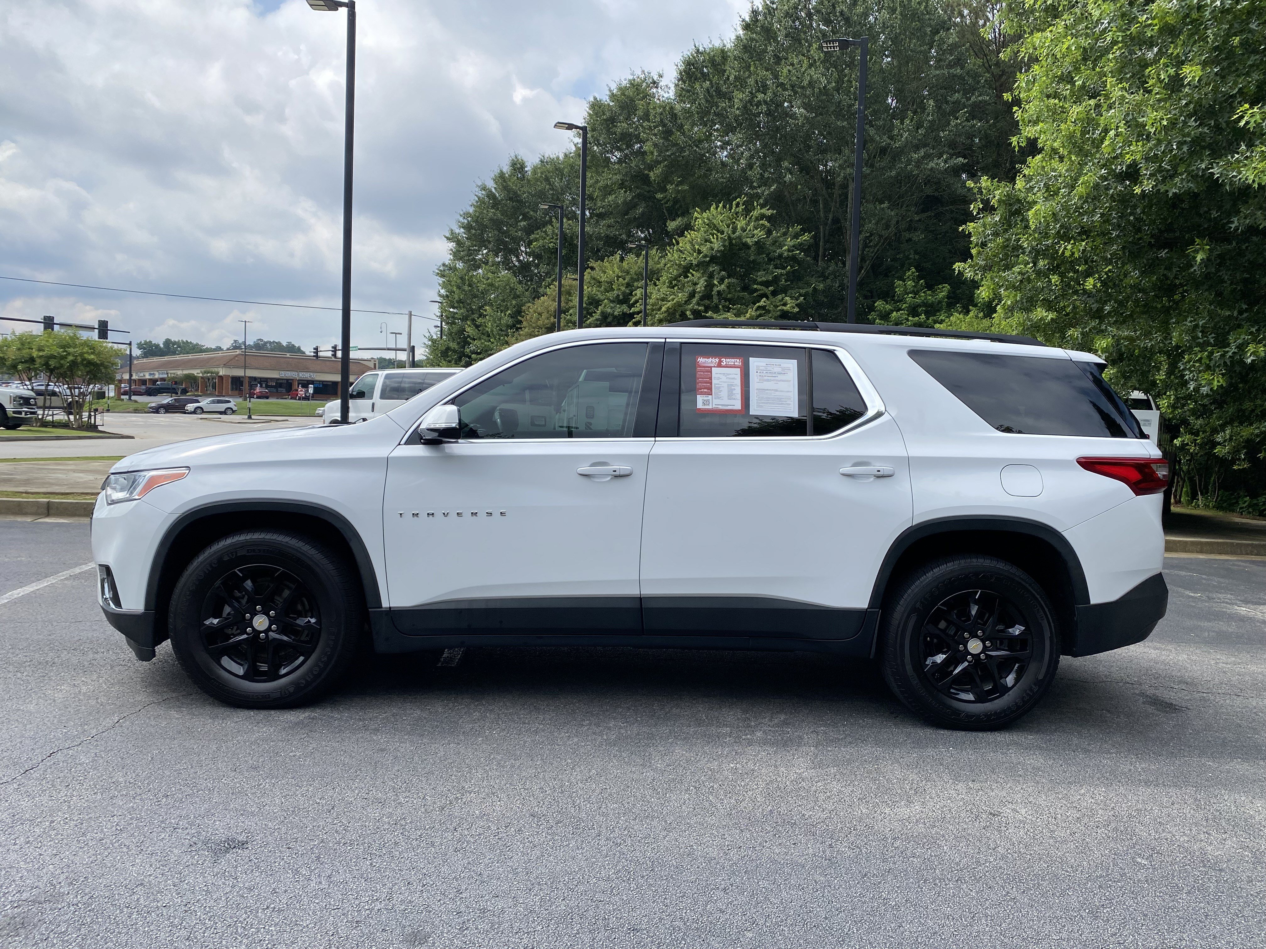 Used 2019 Chevrolet Traverse LT w/ LPO, Floor Liner Package AWD/4WD image 6