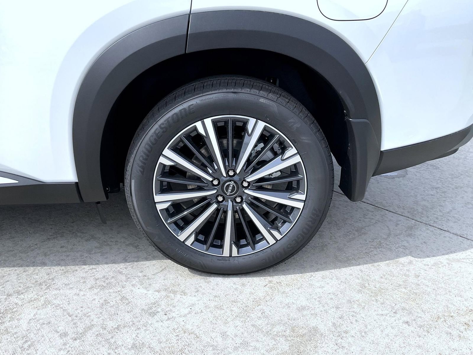 New 2026 Nissan Pathfinder Platinum AWD/4WD image 22