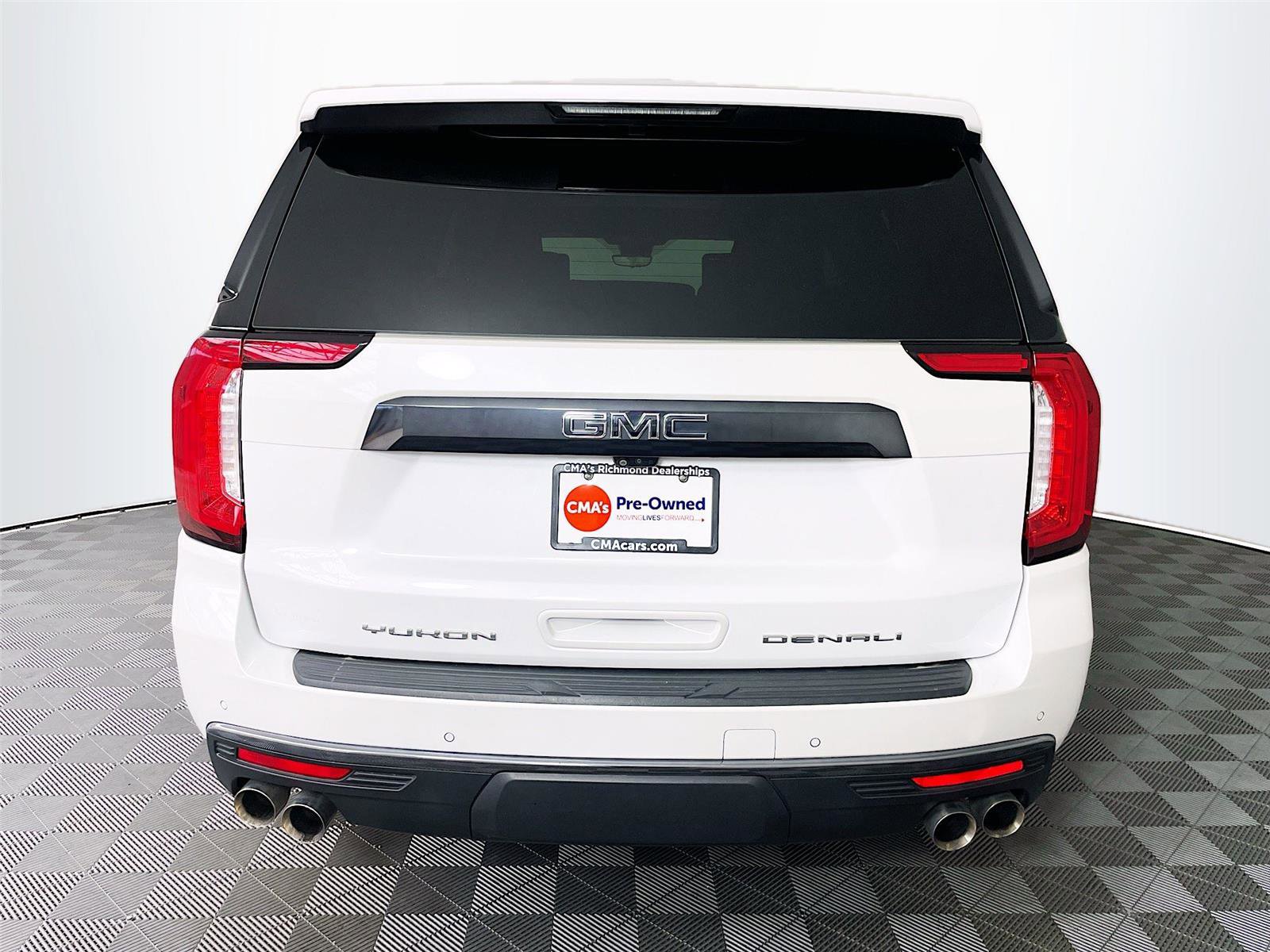 Used 2023 GMC Yukon XL Denali Ultimate image 7