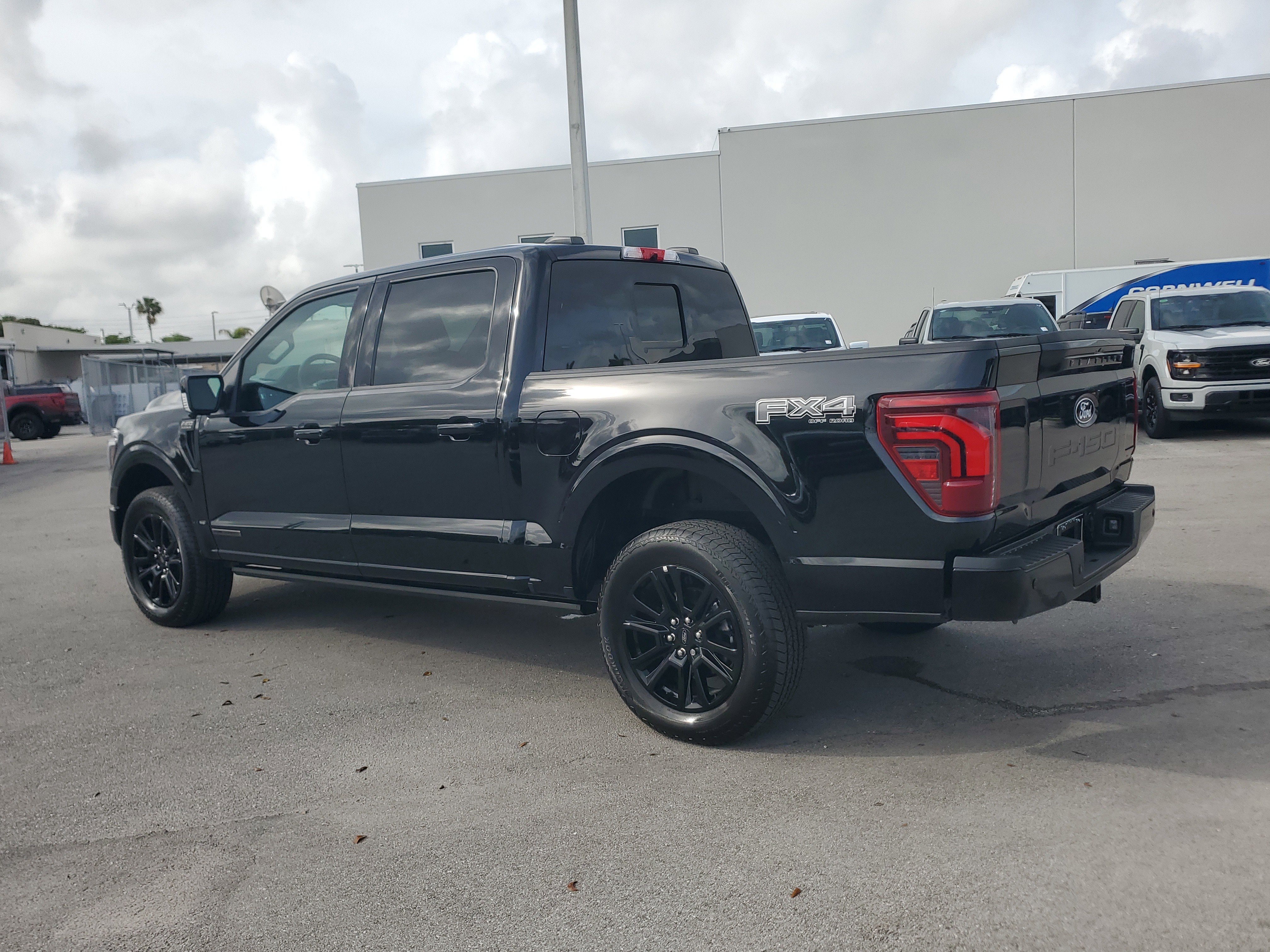 Used 2025 Ford F150 Platinum w/ Equipment Group 702A High image 7