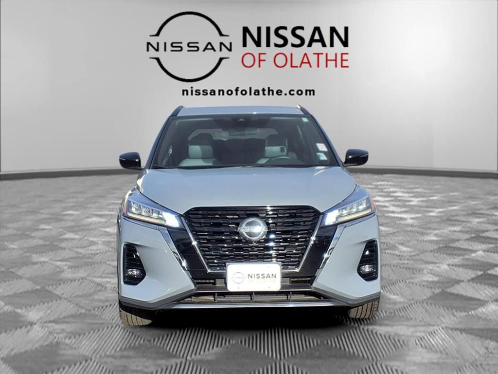 Certified 2021 Nissan Kicks SR w/ SR Premium Package image 32