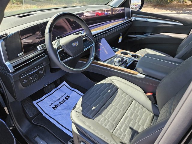 New 2025 Cadillac Escalade ESV Sport Platinum w/ LPO, ONYX Package image 10