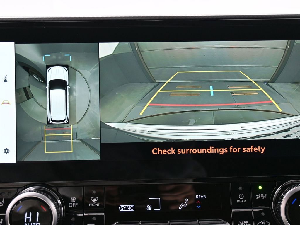 Certified 2025 Toyota Highlander Platinum image 24