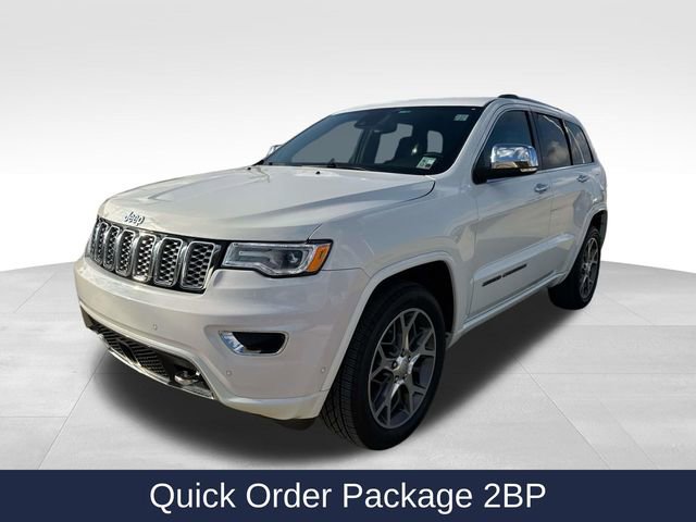 Used 2020 Jeep Grand Cherokee Overland w/ Trailer Tow Group IV image 3