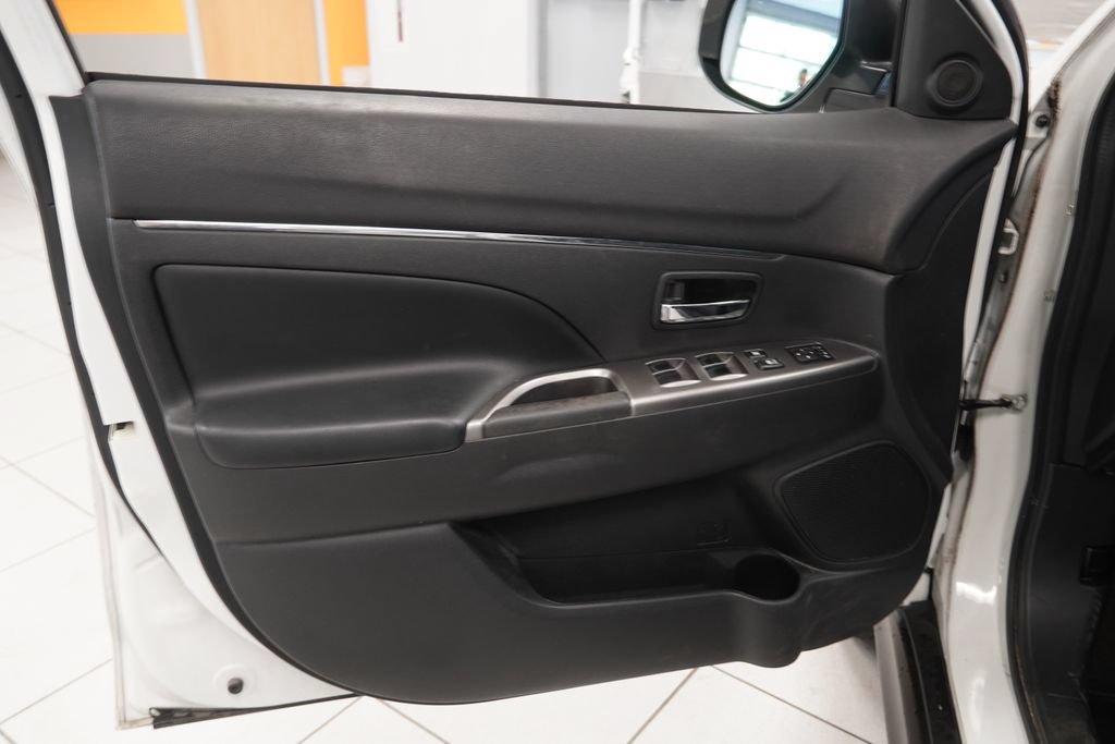 Used 2019 Mitsubishi Outlander Sport GT AWD/4WD image 14