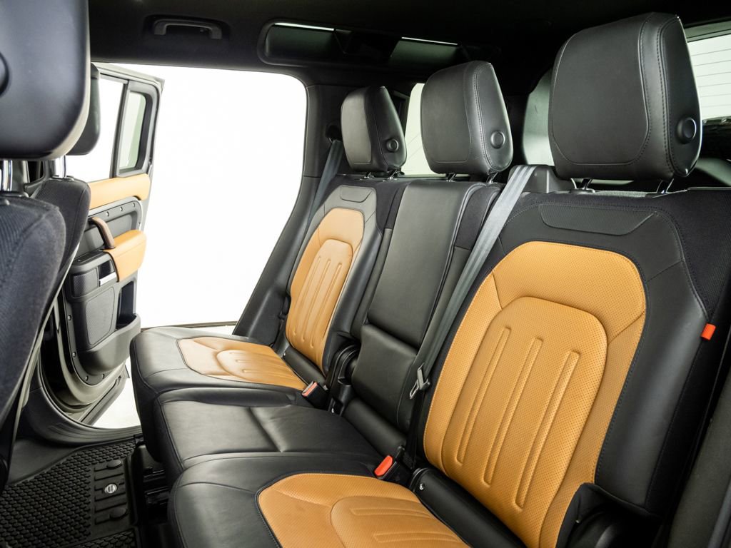 Used 2023 Land Rover Defender 110 X AWD/4WD image 22
