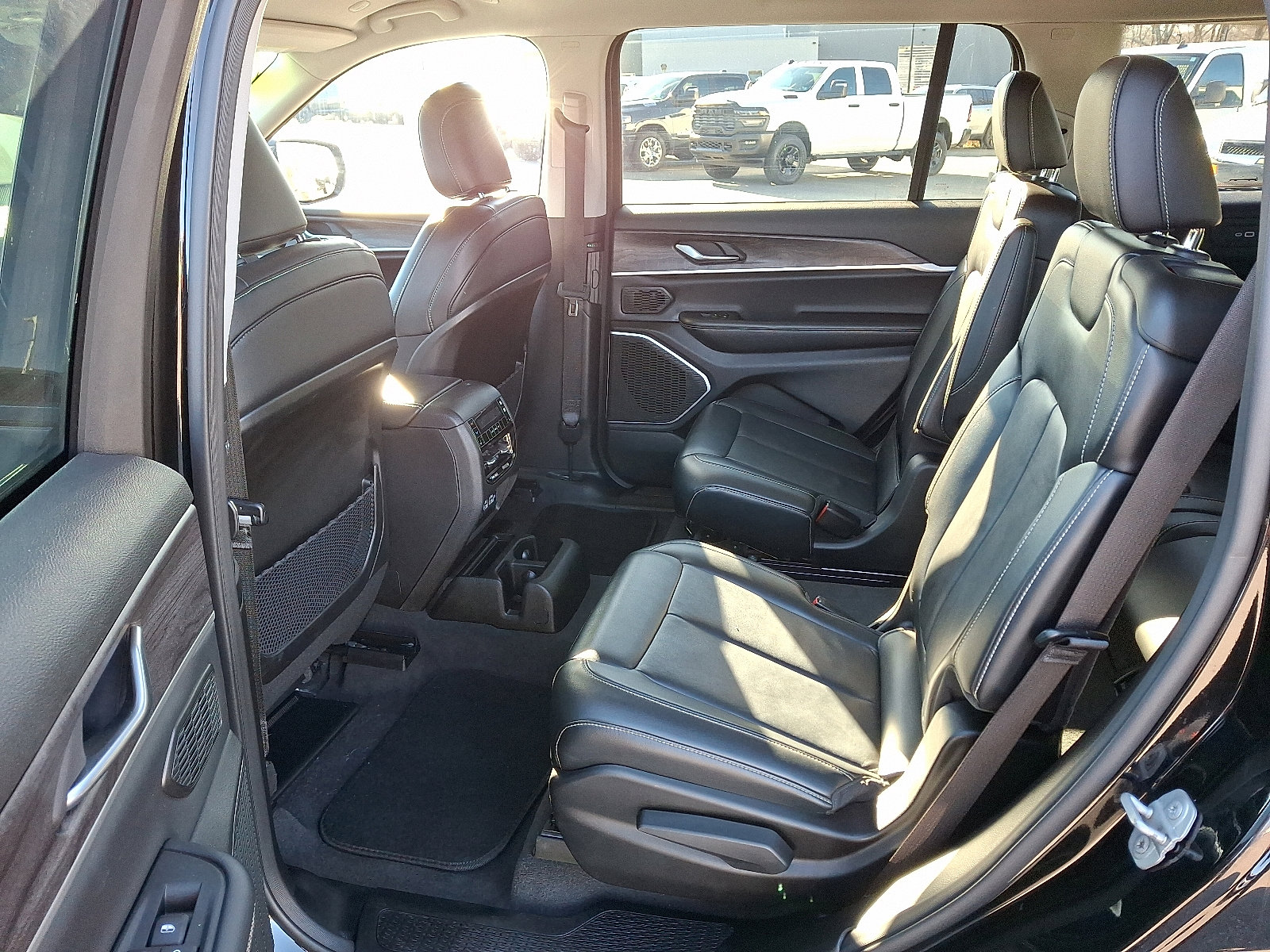 Used 2021 Jeep Grand Cherokee L Limited image 10