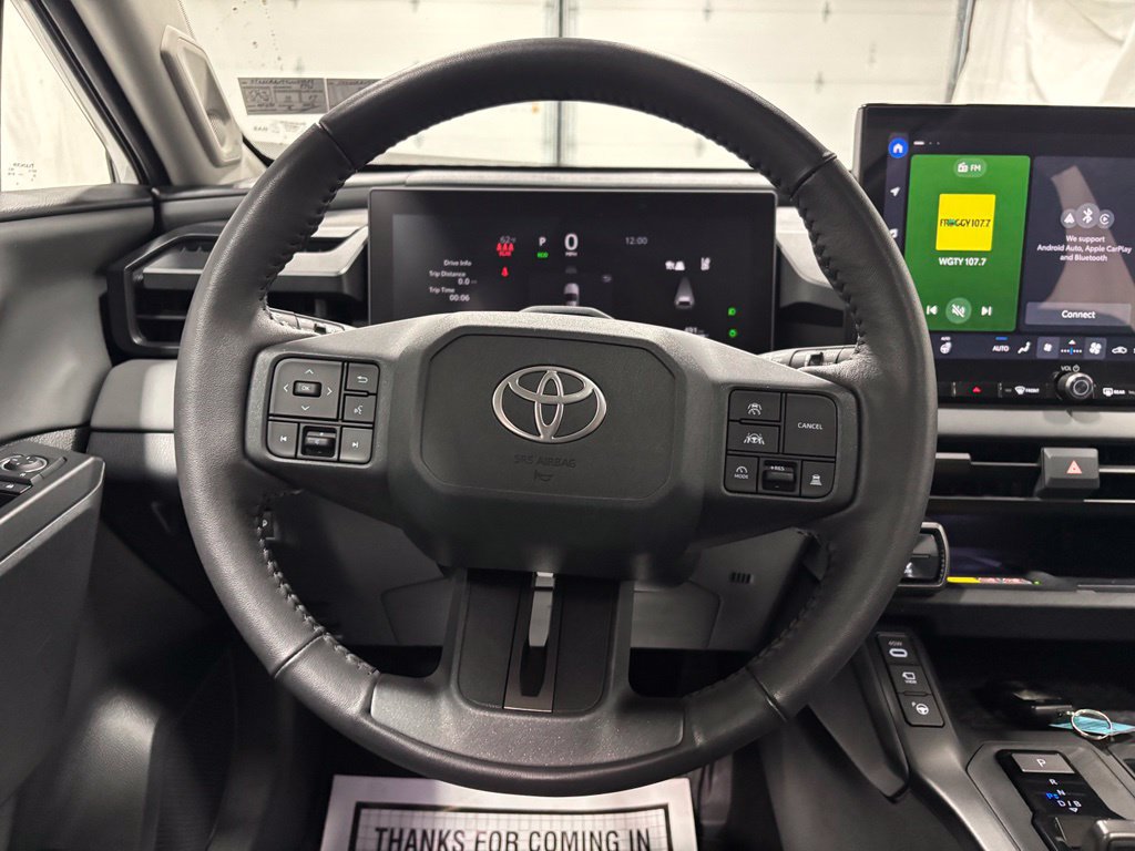 Used 2026 Toyota RAV4 Limited AWD/4WD image 18