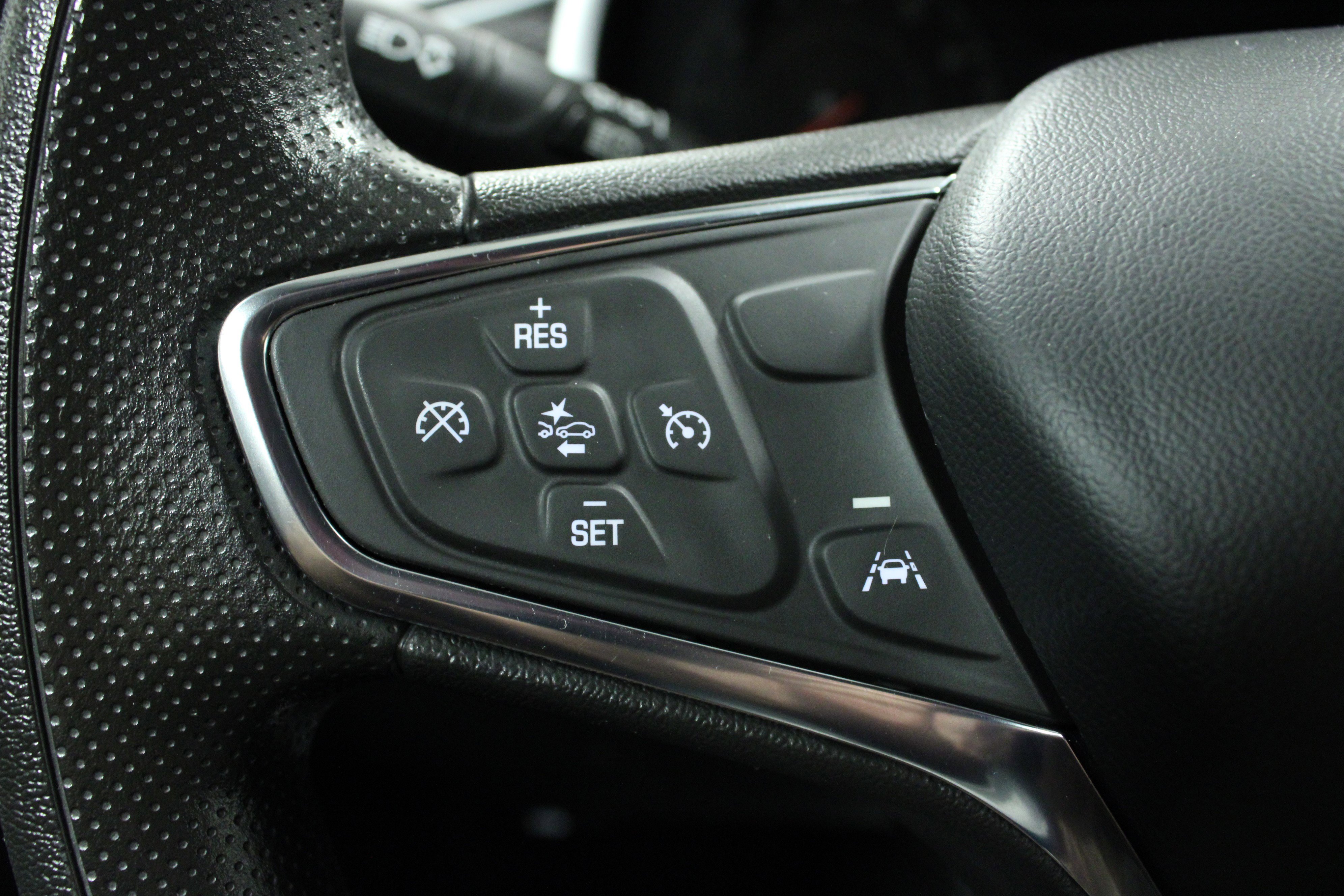 Used 2023 Chevrolet Malibu LT image 19