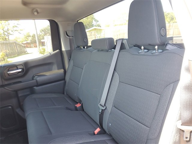New 2026 Chevrolet Silverado 1500 Custom w/ LPO, Dark Essentials Package image 12
