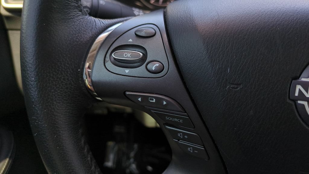 Used 2023 Nissan Murano SV w/ SV Midnight Edition Package FWD image 22