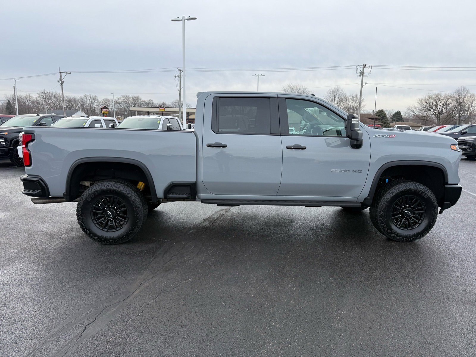 Used 2024 Chevrolet Silverado 2500 ZR2 AWD/4WD image 7