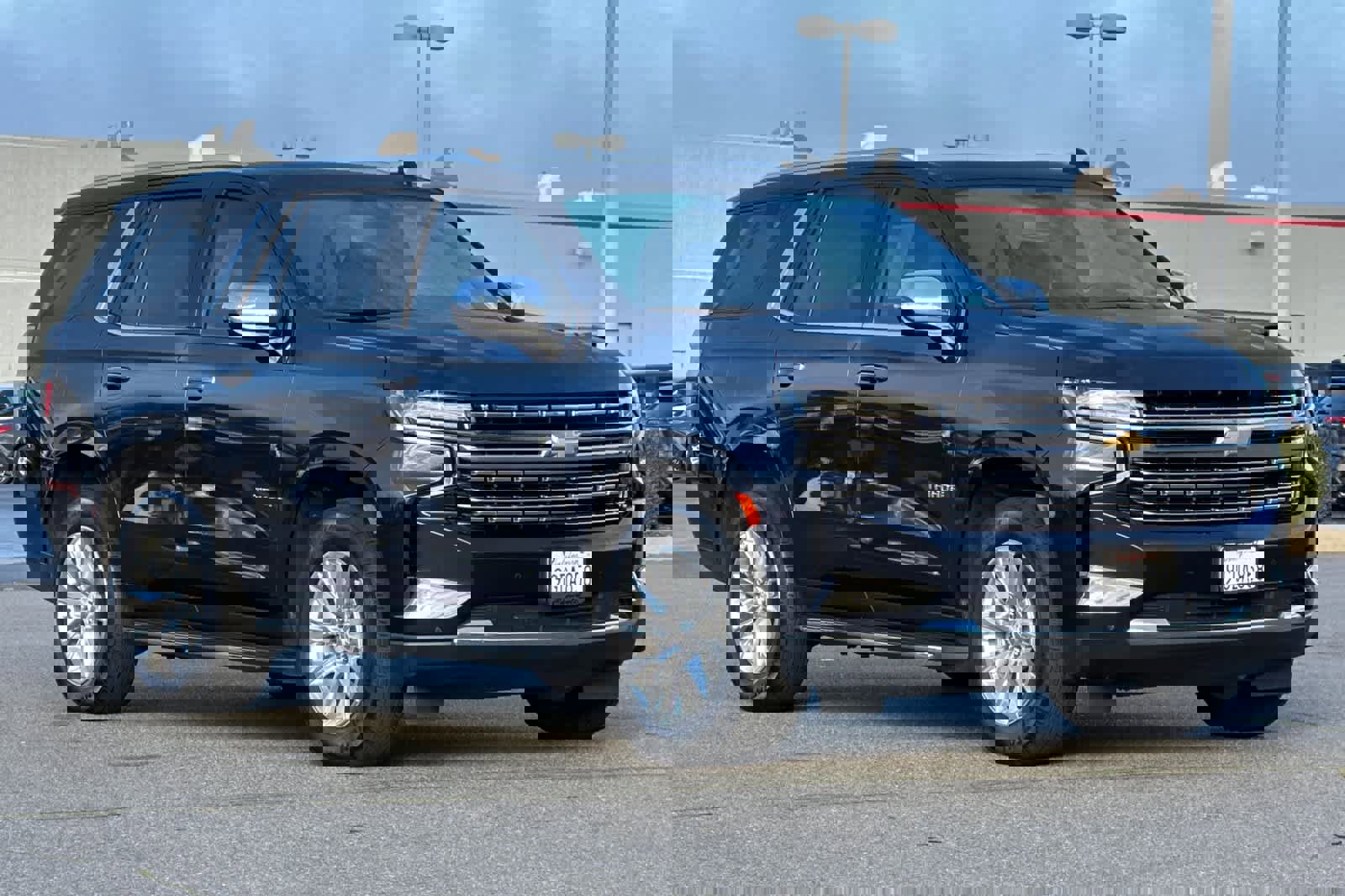 Used 2023 Chevrolet Tahoe Premier image 5