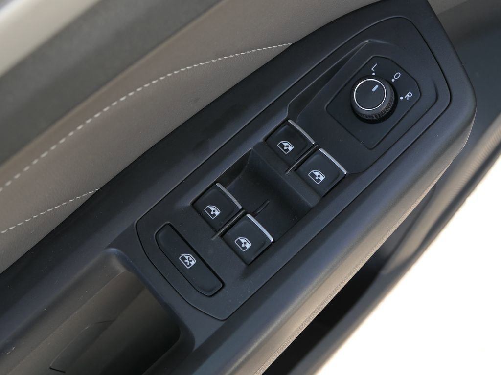 Used 2022 Volkswagen Atlas SEL image 14