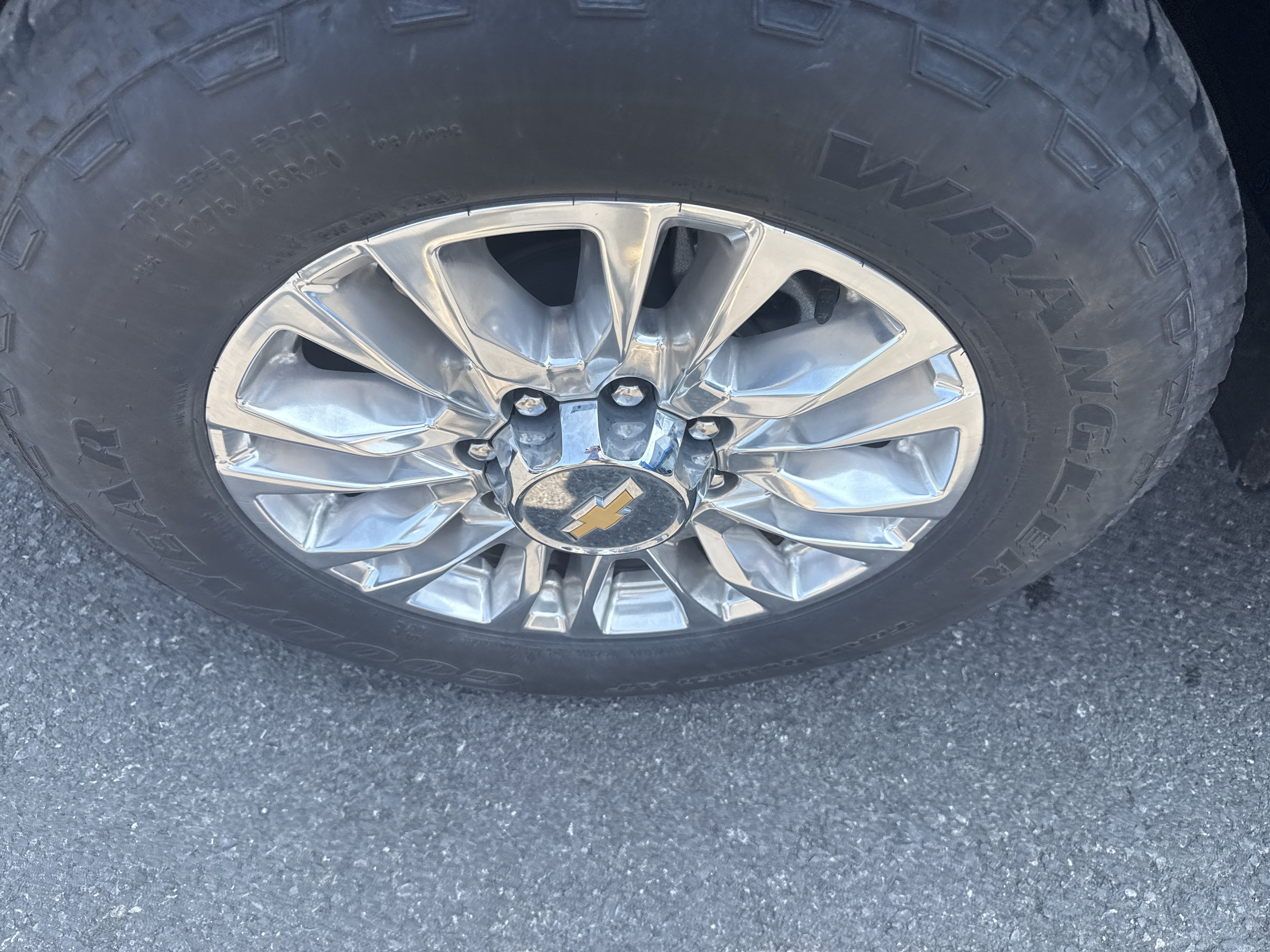 Used 2022 Chevrolet Silverado 2500 High Country AWD/4WD image 10