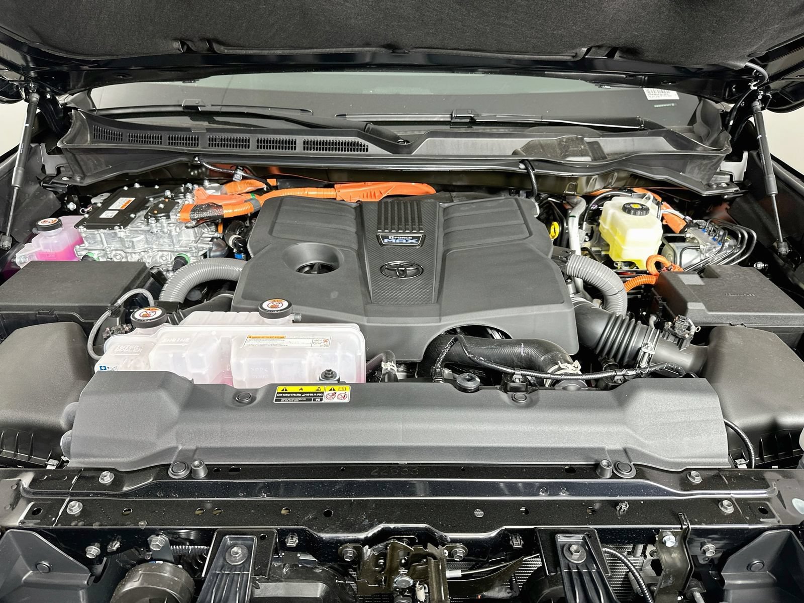 New 2026 Toyota Tundra Platinum AWD/4WD image 31