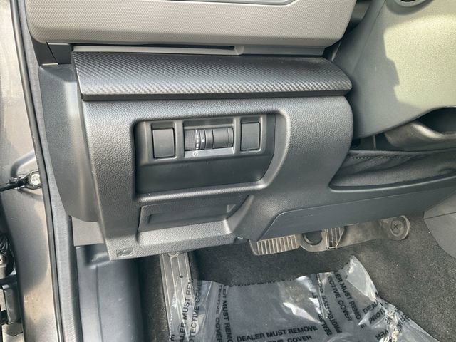 Used 2024 Subaru Crosstrek 2.5i Limited w/ Crosstrek Mirror Package image 17