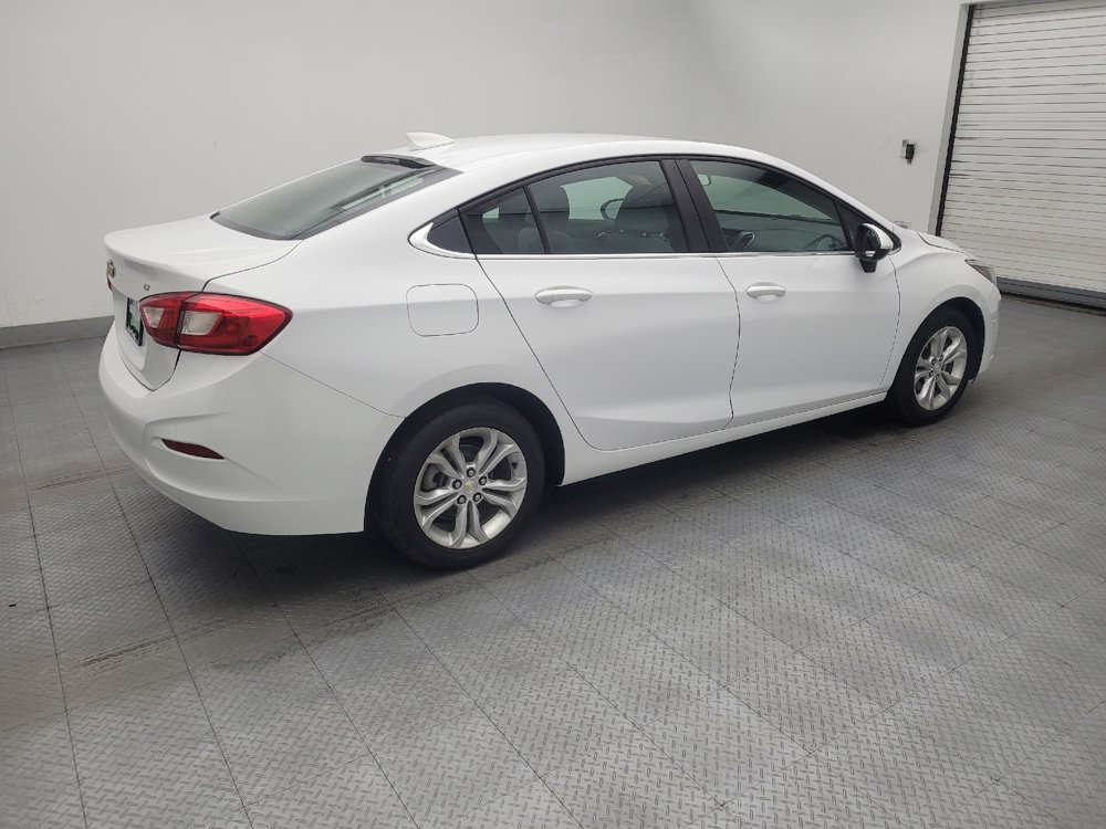 Used 2019 Chevrolet Cruze LT FWD image 10