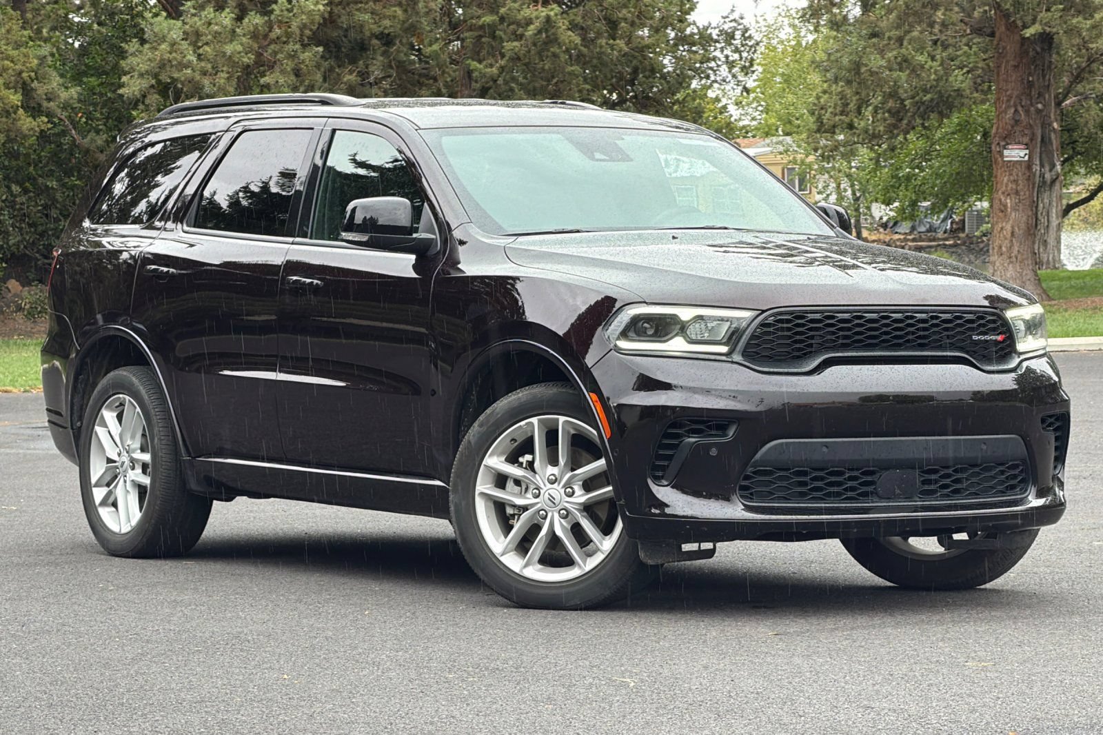 Used 2025 Dodge Durango GT AWD/4WD image 2