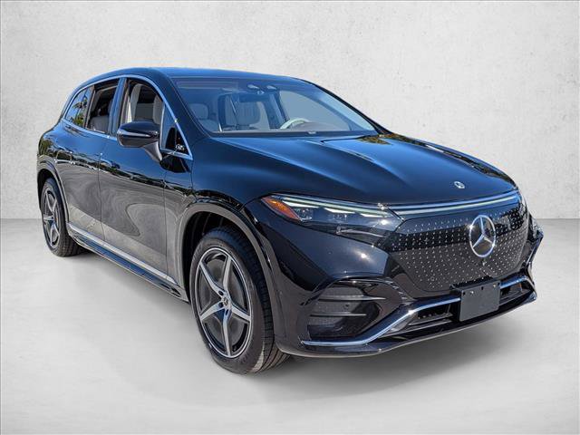 Certified 2023 Mercedes-Benz EQS 580 4MATIC SUV image 3