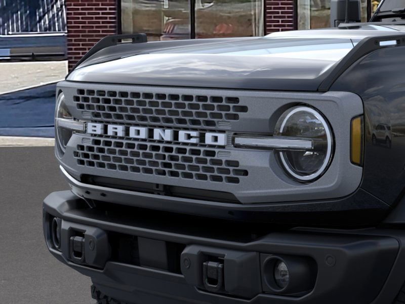New 2025 Ford Bronco Badlands image 19