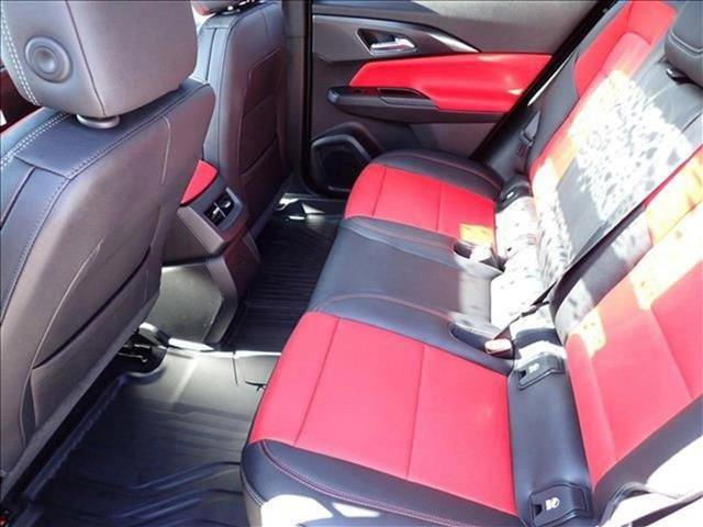 New 2025 Chevrolet Equinox EV RS image 9