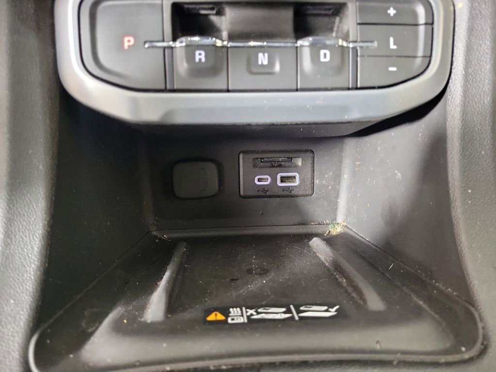 Used 2021 GMC Acadia SLT w/ Technology Package AWD/4WD image 22