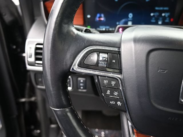 Used 2024 Lincoln Navigator Reserve AWD/4WD image 19